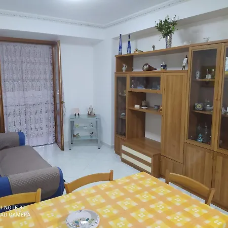 La Casa Dei Nonni Giardini-Naxos